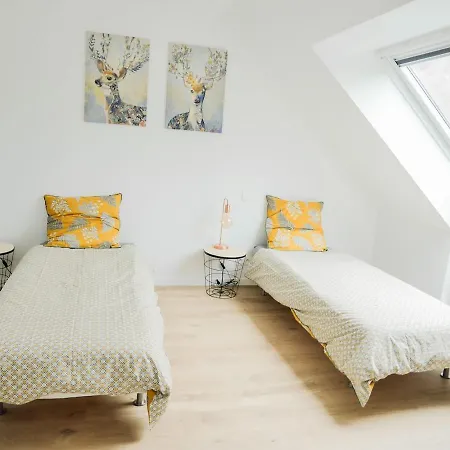 Hébergement de vacances Maison Cosy - équipée - Proche Futuroscope Naintre